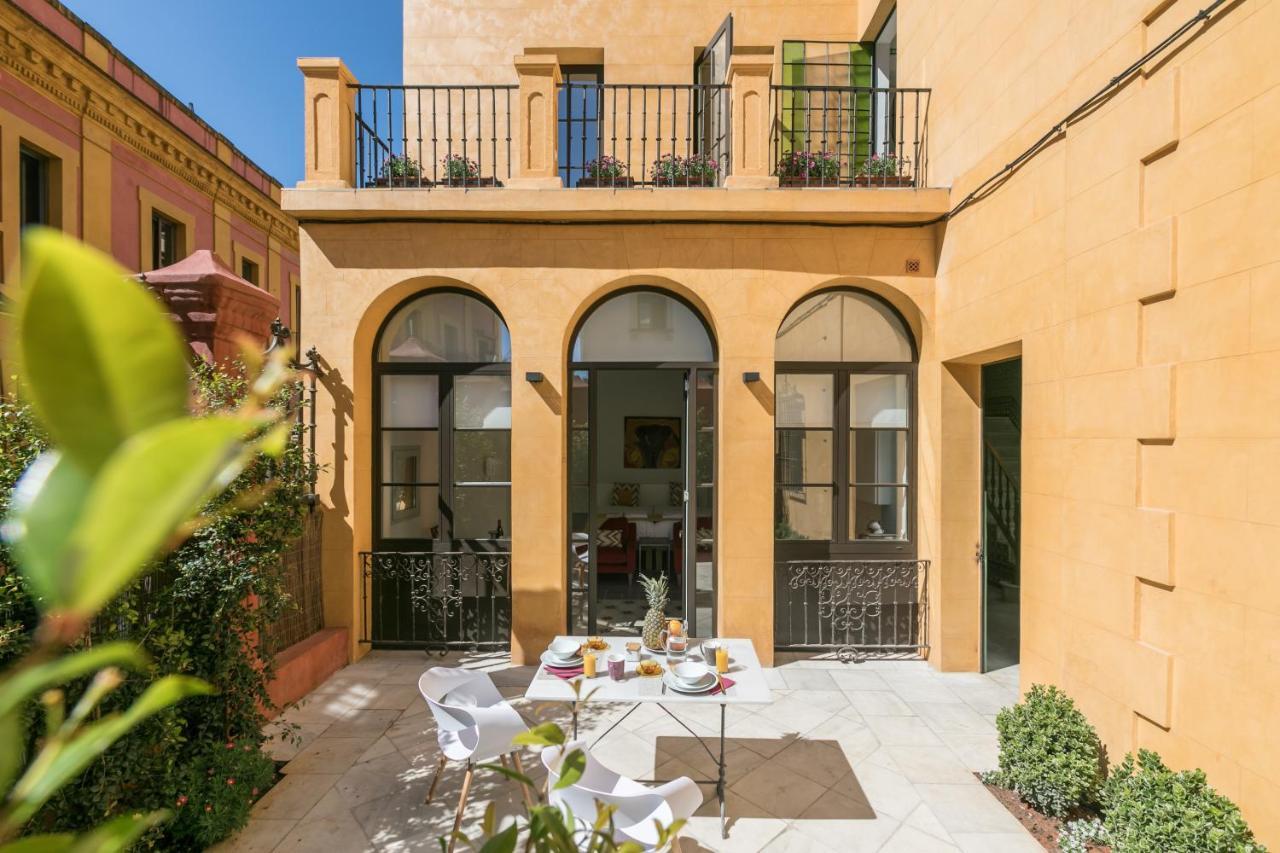 Casa Temprado Aparthotel Seville Exterior photo